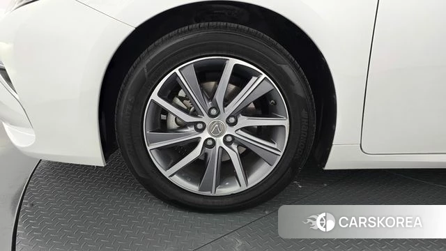 Lexus New ES300h id 3937263 из Кореи 14