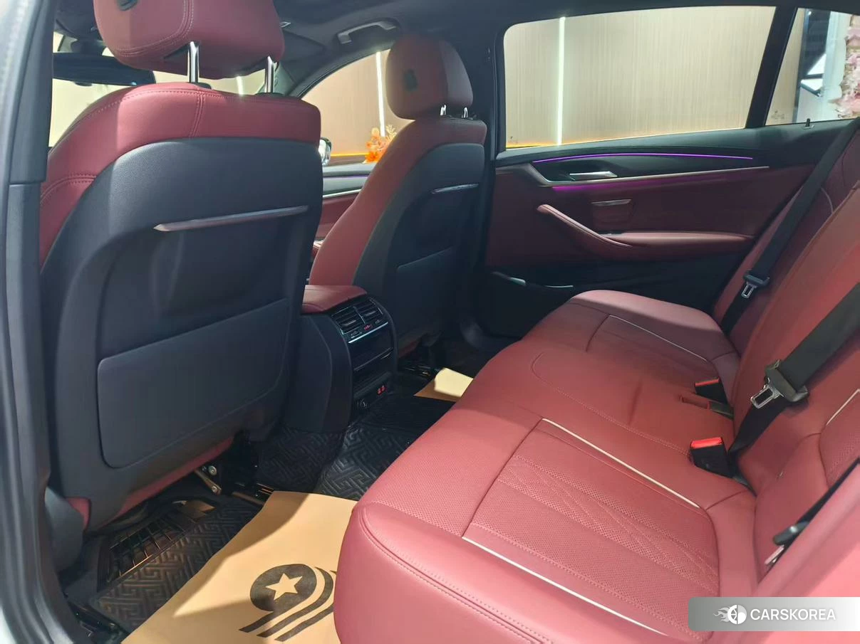 BMW 5 series 2021 Белый из Китая, фото 4