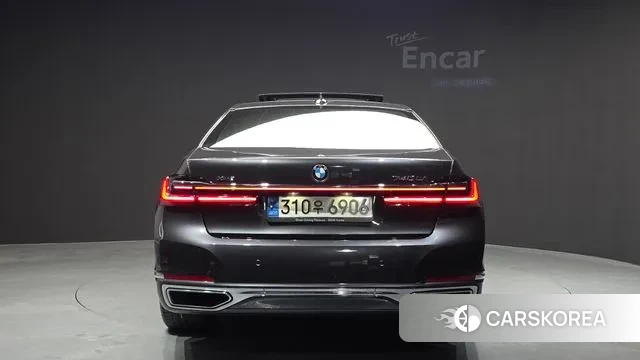 BMW 7 Series (G11) id 3665287 из Кореи 14