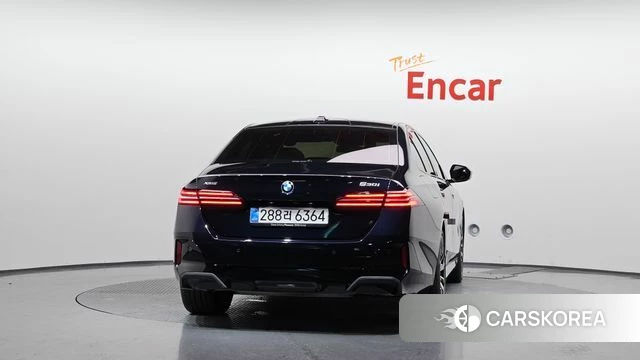 BMW 5 Series (G60) id 4748811 из Кореи 14