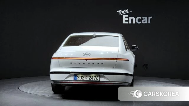 Hyundai Grandeur (GN7) id 4230542 из Кореи 27