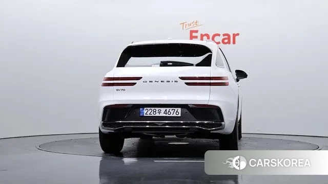 Genesis GV70 id 3353412 из Кореи 14