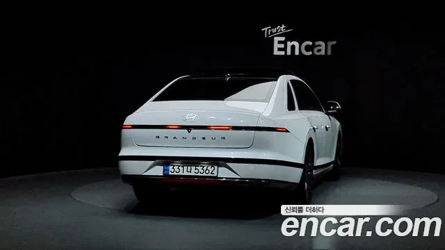 Hyundai Grandeur Hybrid (GN7) id 2631772 из Кореи 14