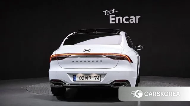 Hyundai The New Grandeur IG id 3400816 из Кореи 14