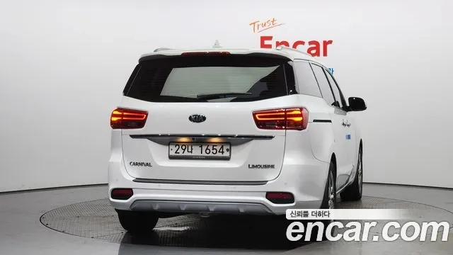 Kia The New Carnival id 2937158 из Кореи 14