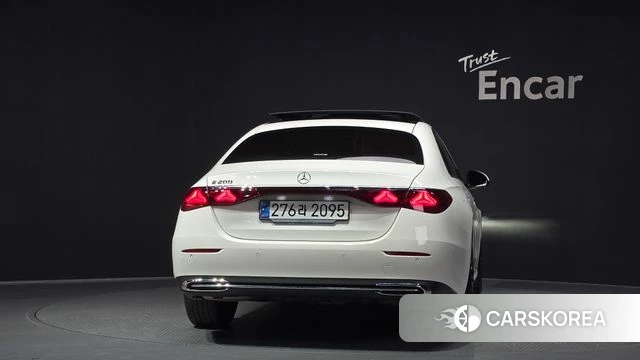 Mercedes-Benz E-Class W214 id 4400407 из Кореи 26