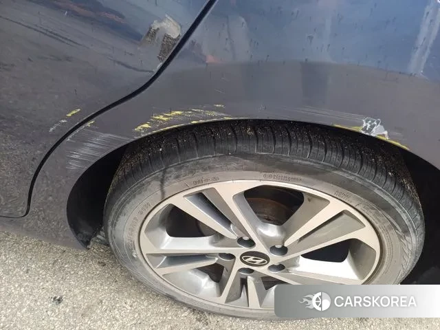 Hyundai Avante AD id 2973995 из Кореи 11