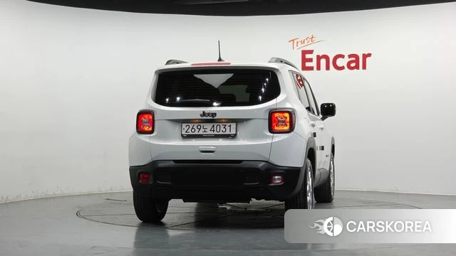 Jeep Renegade id 4330074 из Кореи 25