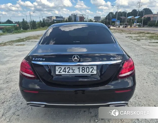 Mercedes-Benz E-Class W213 id 3248744 из Кореи 9