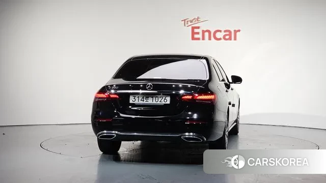 Mercedes-Benz E-Class W213 id 2885770 из Кореи 14