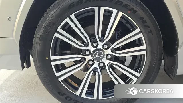 Lexus LX 4th Generation id 3580544 из Кореи 8