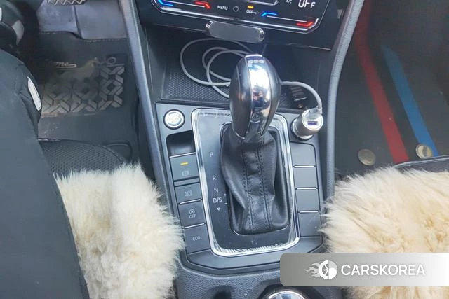 Volkswagen Bora id 4258328 из Китая 11