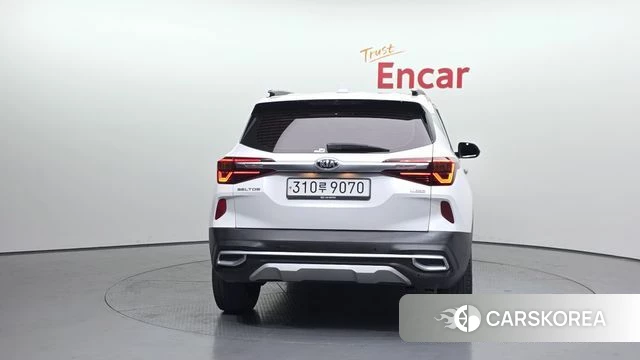 Kia Seltos id 4410366 из Кореи 25