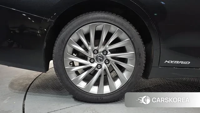 Lexus ES300h 7th generation id 3598926 из Кореи 14
