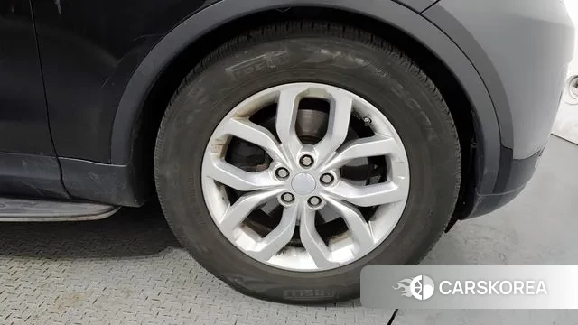 Land Rover Discovery 5 id 3742633 из Кореи 14