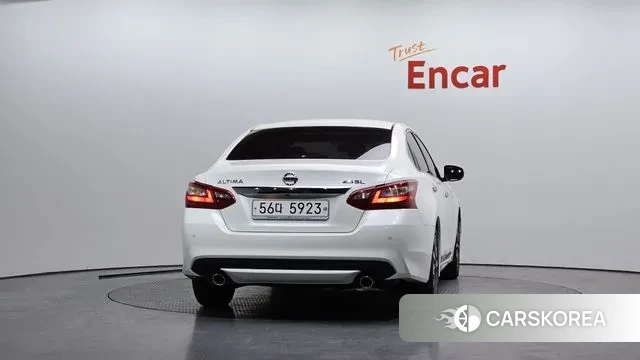 Nissan Altima id 3713952 из Кореи 14