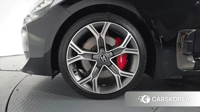 Kia Stinger id 3024630 из Кореи 14