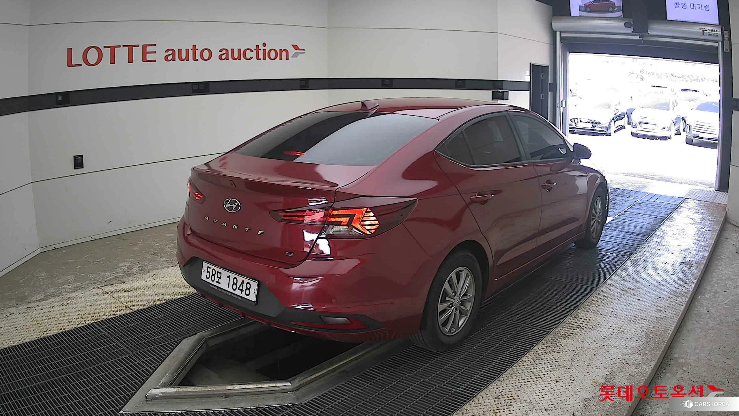 Hyundai Avante id 4504383 из Кореи 32