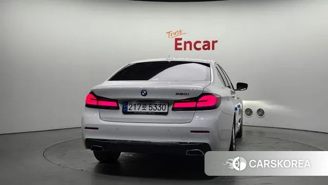 BMW 5 Series (G30) id 3036761 из Кореи 14