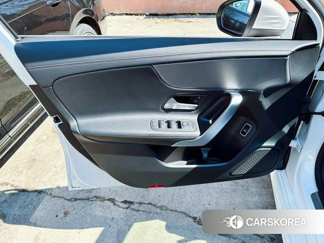 Mercedes-Benz Class A id 4277000 из Китая 14