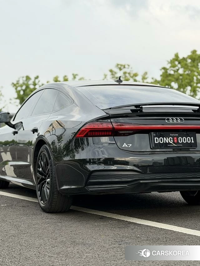 Audi A7 id 4328972 из Китая 9