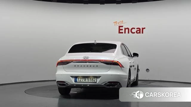 Hyundai The New Grandeur IG Hybrid id 4922572 из Кореи 33