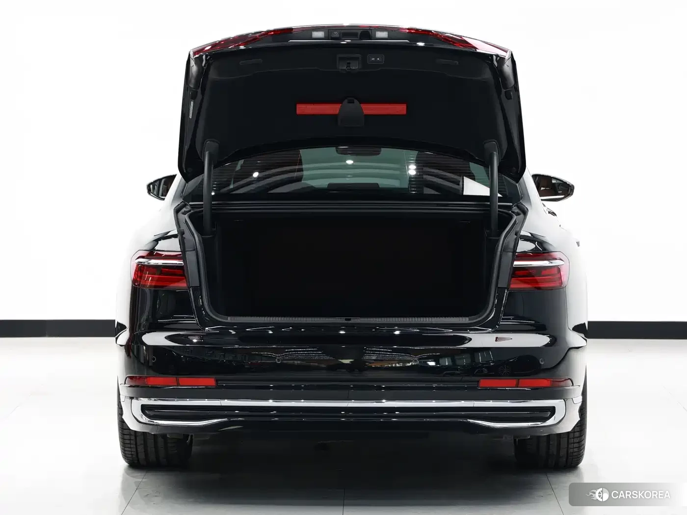 Audi A8 id 4686033 из Китая 19