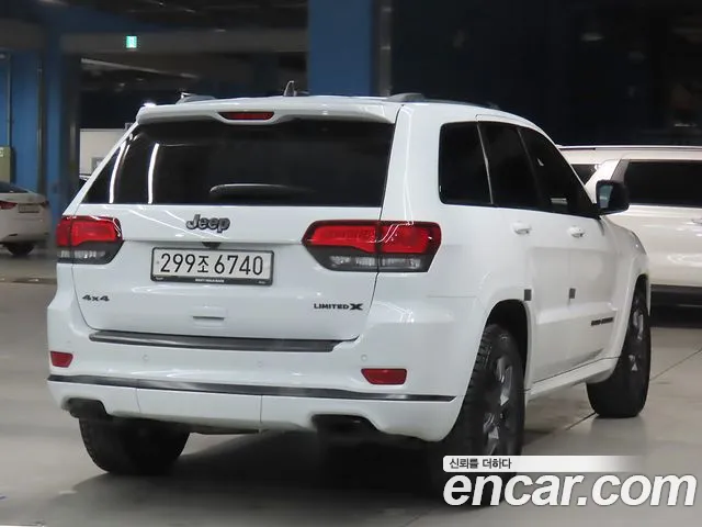 Jeep Grand Cherokee id 2546188 из Кореи 14