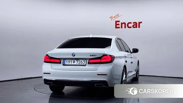 BMW 5 Series (G30) id 3884016 из Кореи 14