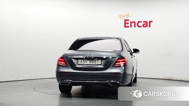 Mercedes-Benz E-Class W213 id 4658215 из Кореи 28