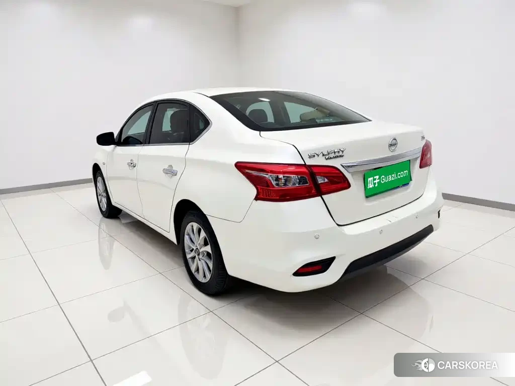 Nissan Sylphy id 4607095 из Китая 15