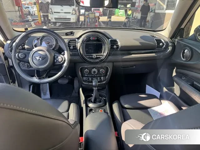 Mini Cooper Clubman 2018 Жемчужный цвет из Кореи, фото 5