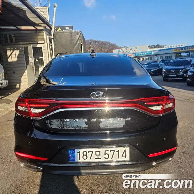 Hyundai Grandeur IG id 2434076 из Кореи 8