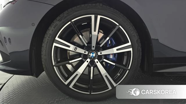 BMW 5 Series (G60) id 4248821 из Кореи 28