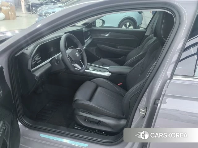 Volkswagen Passat id 4258319 из Китая 11