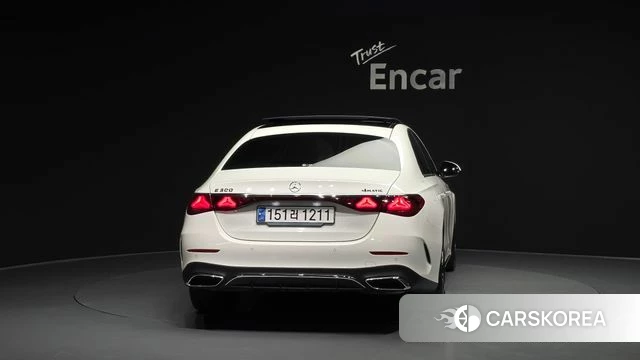 Mercedes-Benz E-Class W214 id 3831736 из Кореи 14
