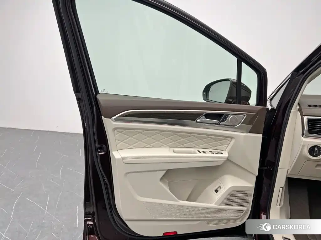 Volkswagen Viloran id 4600896 из Китая 20