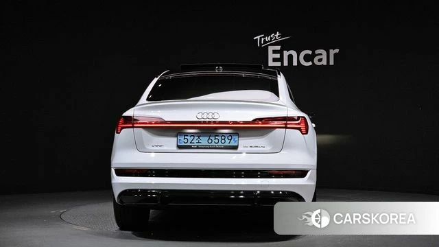 Audi e-Tron id 3915830 из Кореи 14