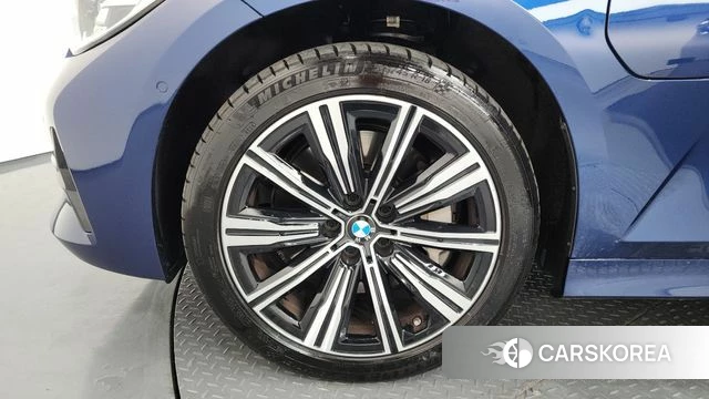 BMW 3 Series (G20) id 4383979 из Кореи 30