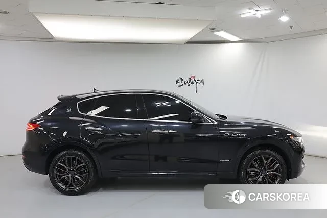 Maserati Levante id 2977086 из Кореи 13