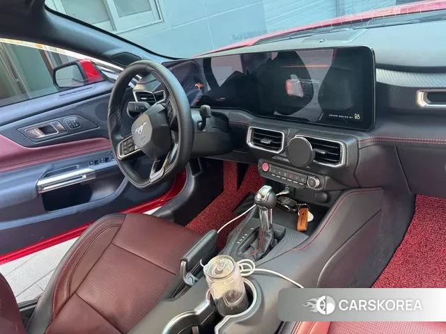 Ford Mustang 7th Generation 2025 Красный из Кореи, фото 4