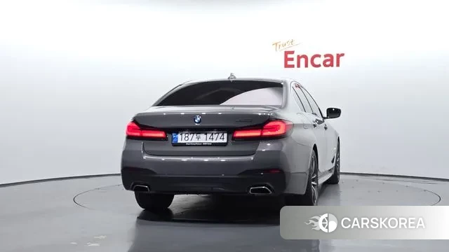 BMW 5 Series (G30) id 3366885 из Кореи 14