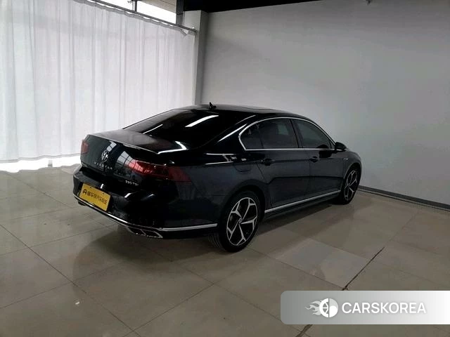Volkswagen Magotan id 4212488 из Китая 14