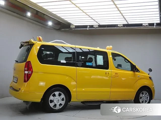 Hyundai The New Grand Starex id 3723786 из Кореи 14