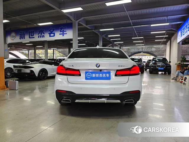 BMW 5 series id 4278104 из Китая 10