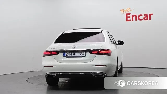 Mercedes-Benz E-Class W213 id 2974719 из Кореи 14