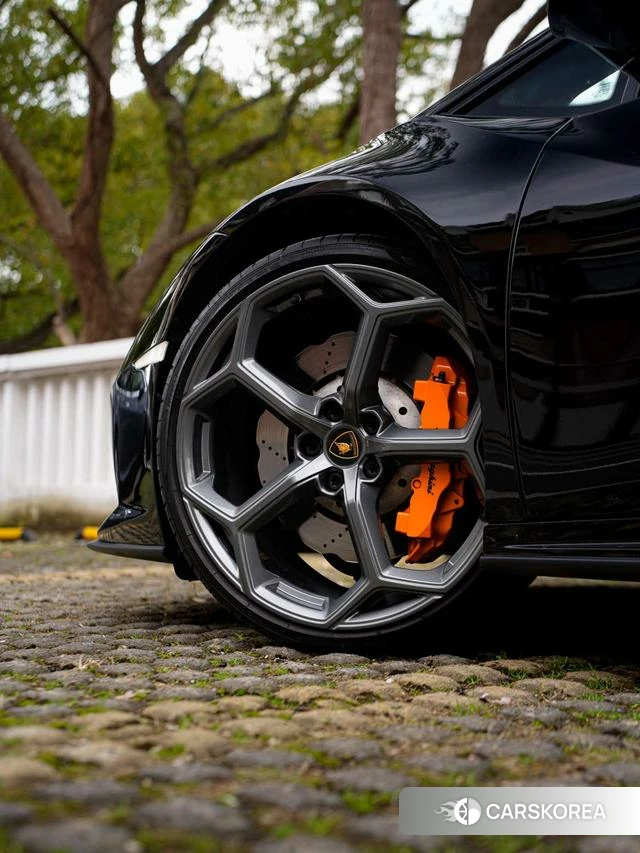 Lamborghini Huracán id 4210784 из Китая 7