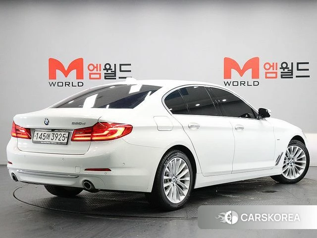 BMW 5 Series (G30) id 4397867 из Кореи 14