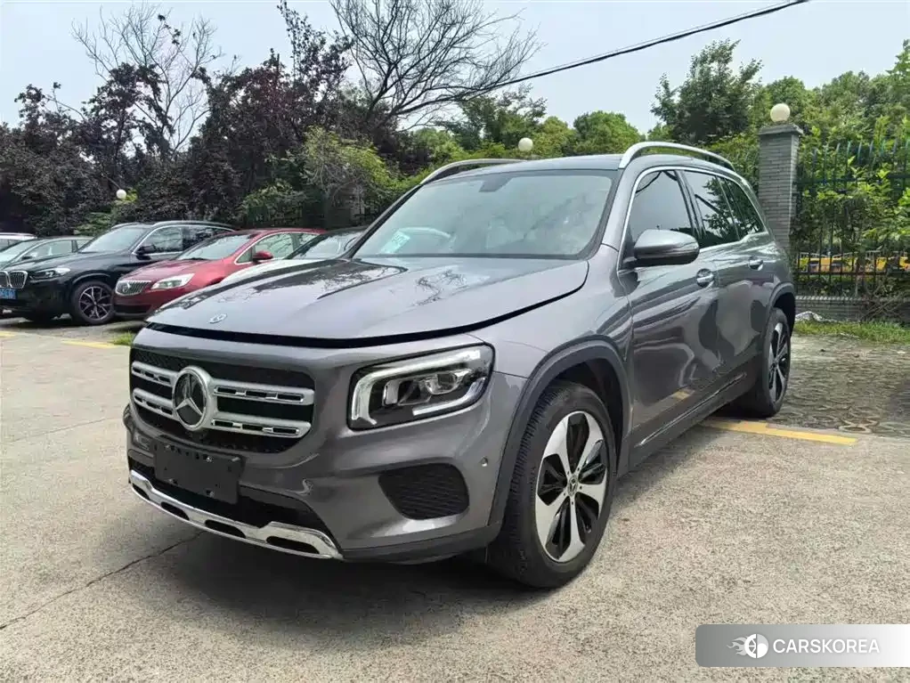 Mercedes-Benz GLB 2022 Silver/gray из Китая, фото 4