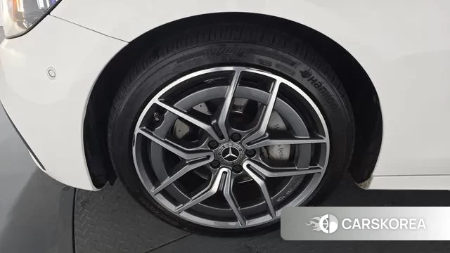 Mercedes-Benz E-Class W213 id 3607079 из Кореи 14